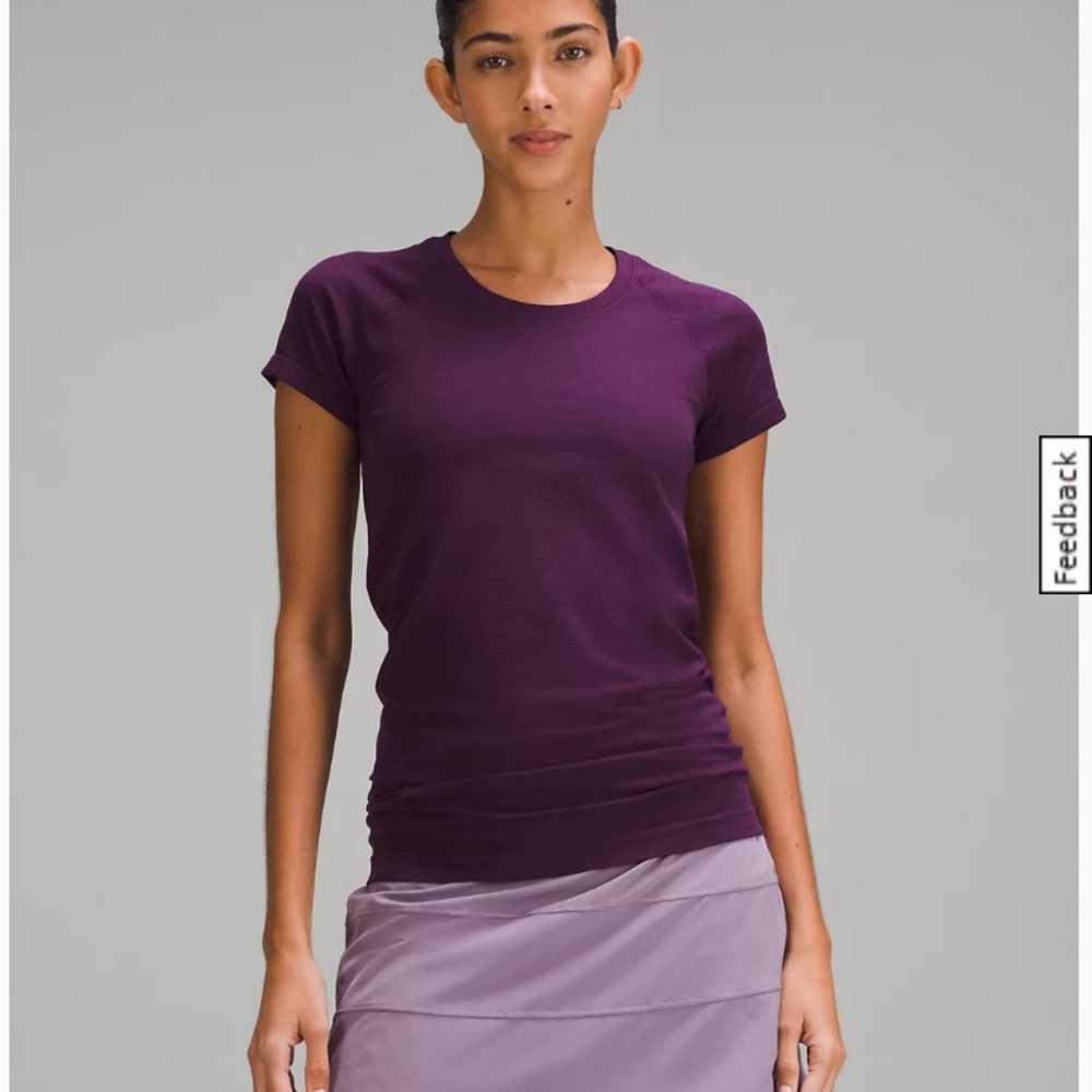 Lululemon Swiftly Tech Short Sleeve. Size 4